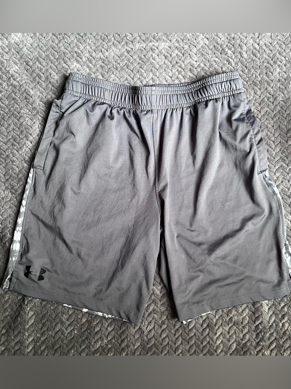 Under Armour Mens Charcoal Performance Athletic Shorts